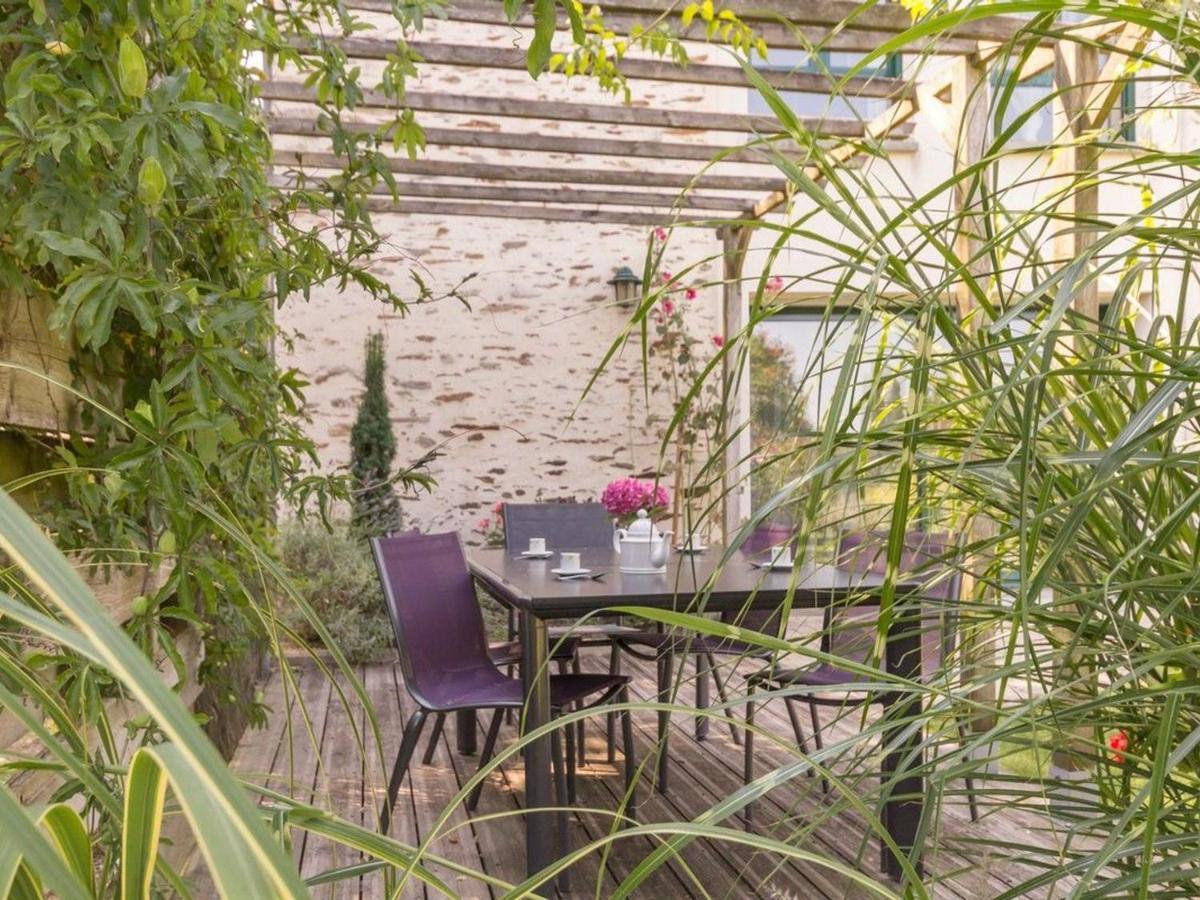 Charmante Maison Renovee A 300M De La Loire Avec Jardin, Terrasse, Wifi Et Equipements Bebe - Fr-1-306-815 Saint-Julien-de-Concelles Exterior foto